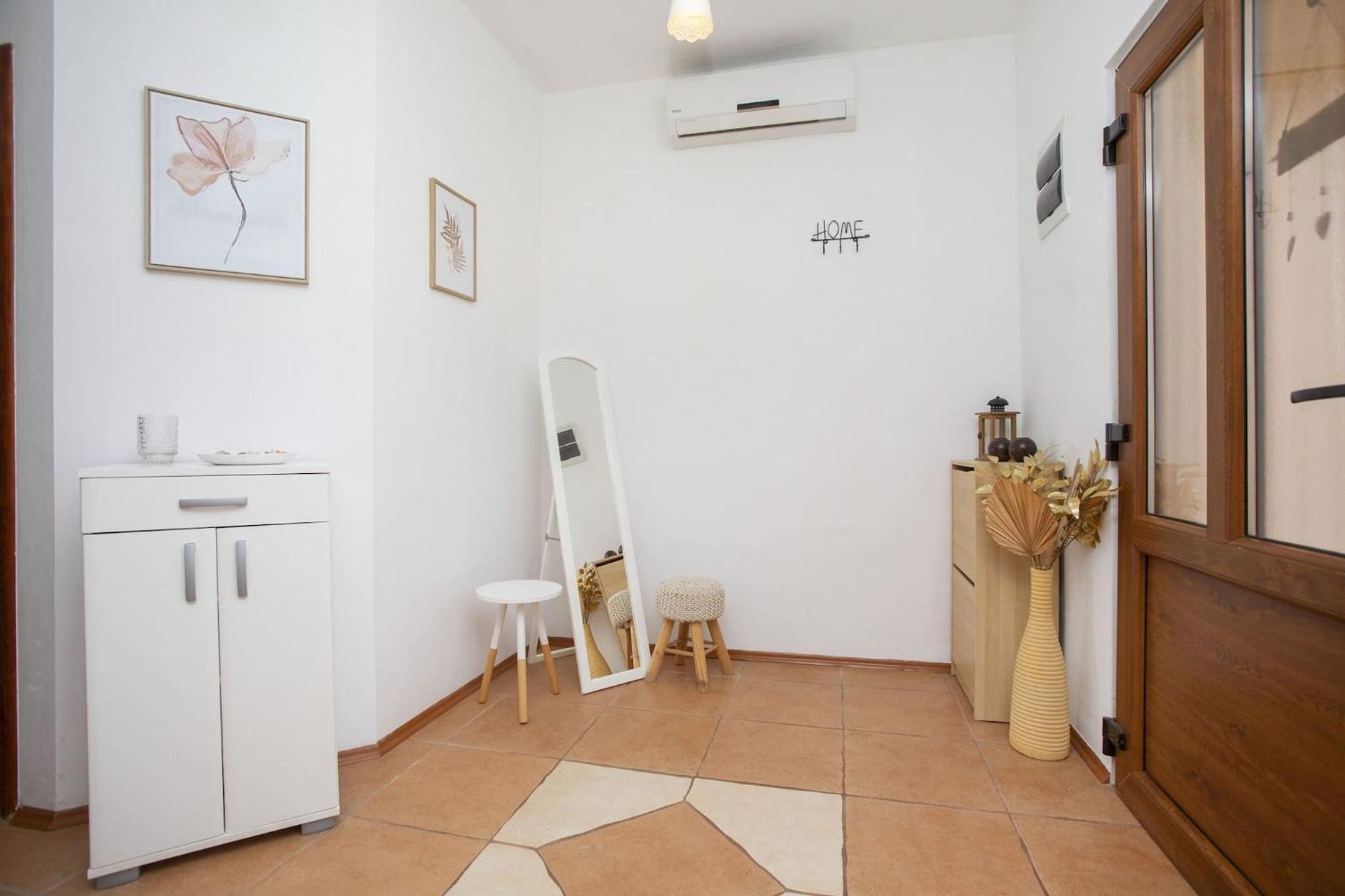Holiday Home Deborah With Private Pool Labin  Exteriör bild